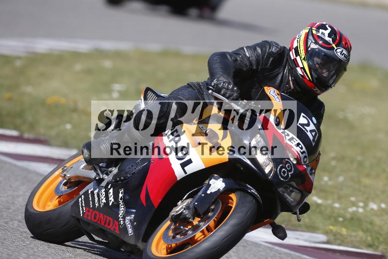 /07 09.04.2026 Cornu Master School ADR/Gruppe blau/24